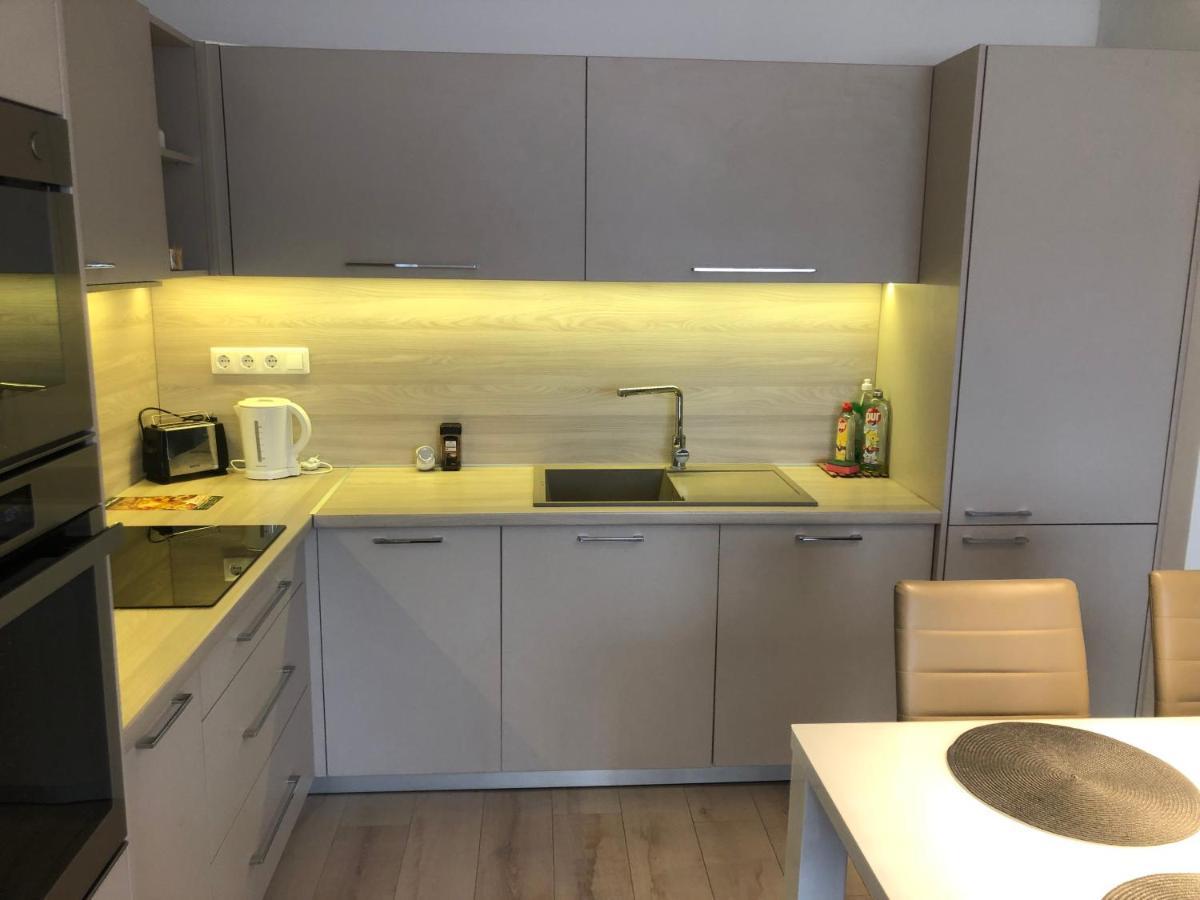 Diamond Apartman Debrecen Exterior foto
