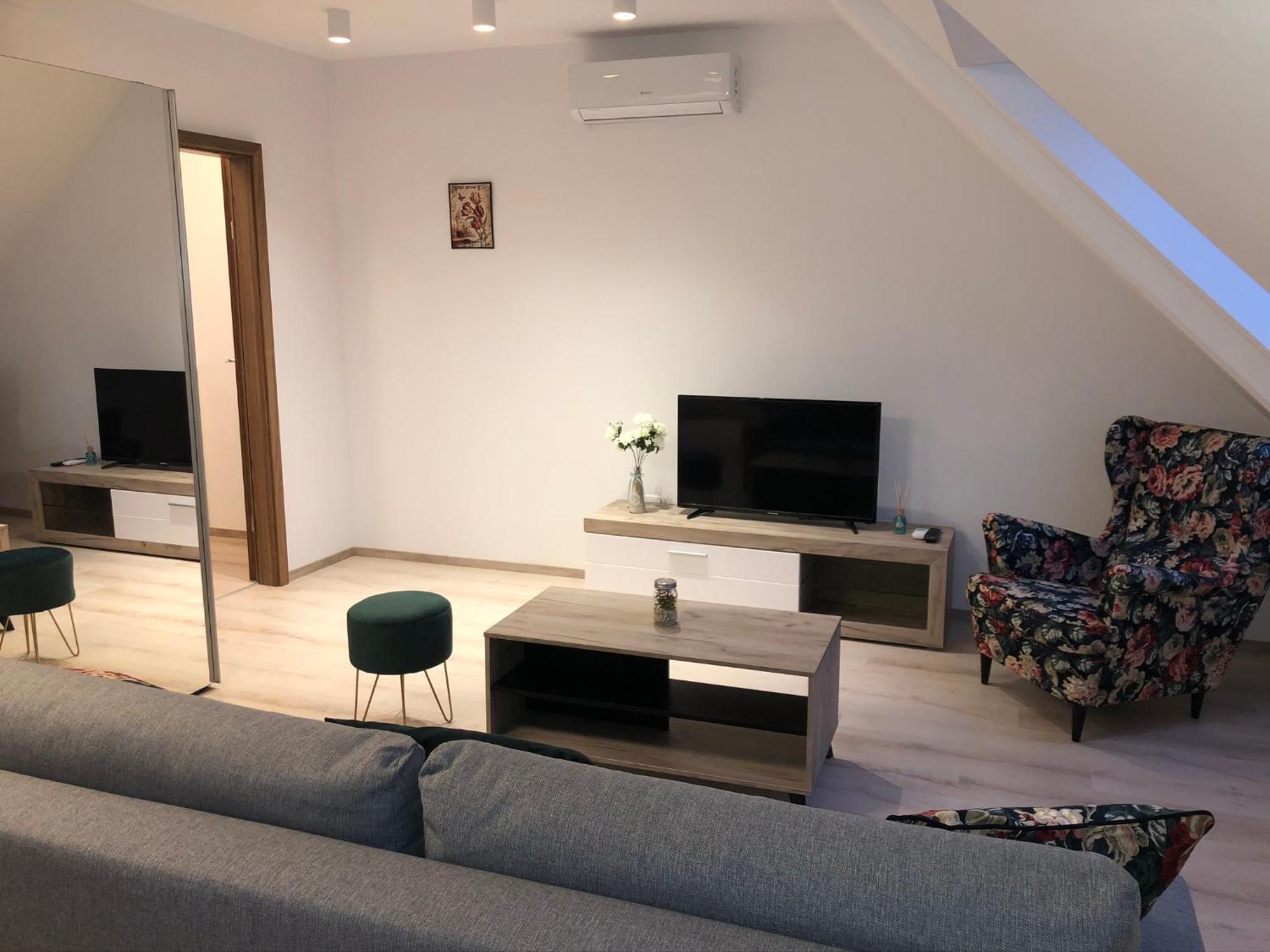 Diamond Apartman Debrecen Exterior foto