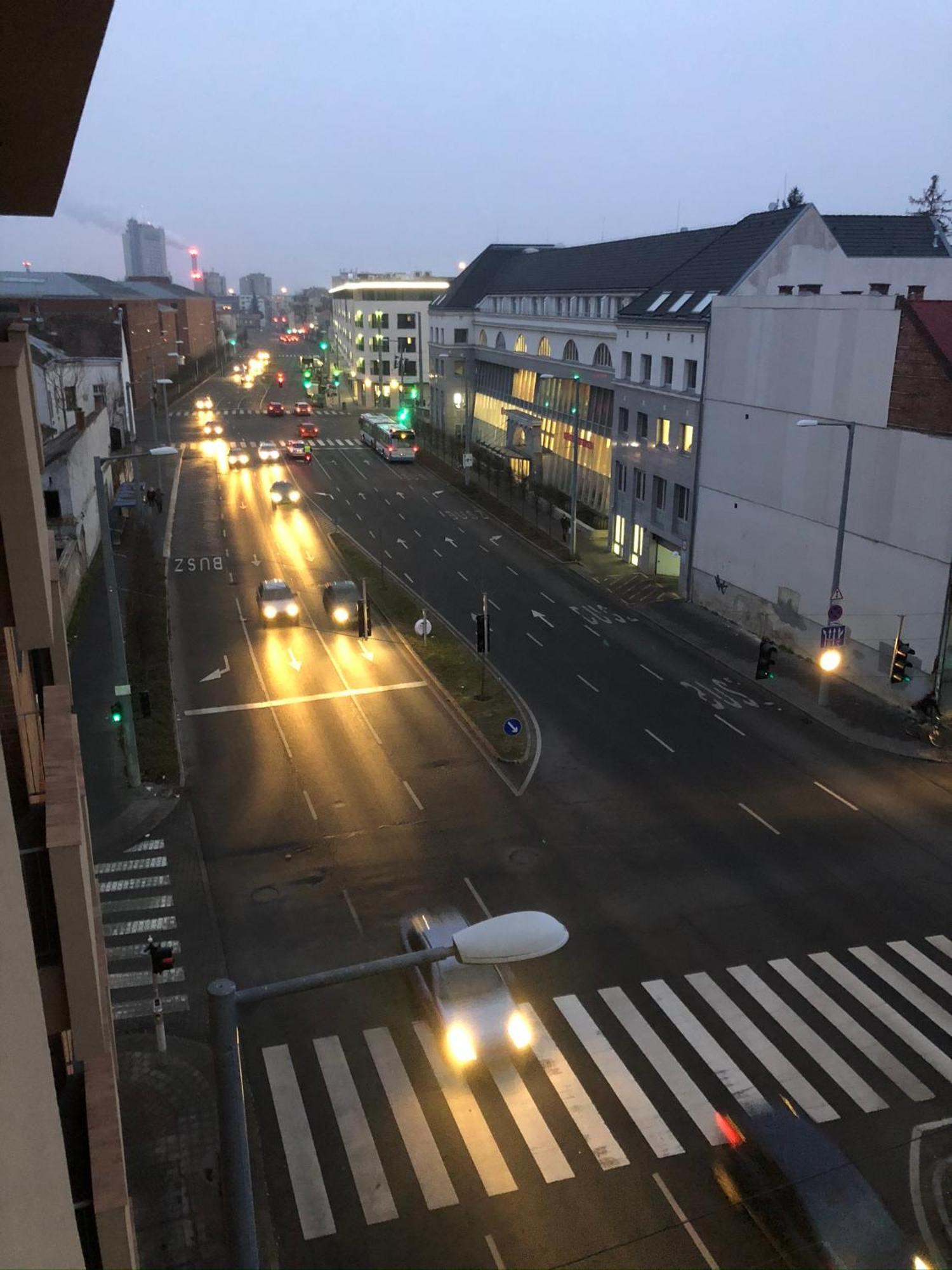 Diamond Apartman Debrecen Exterior foto