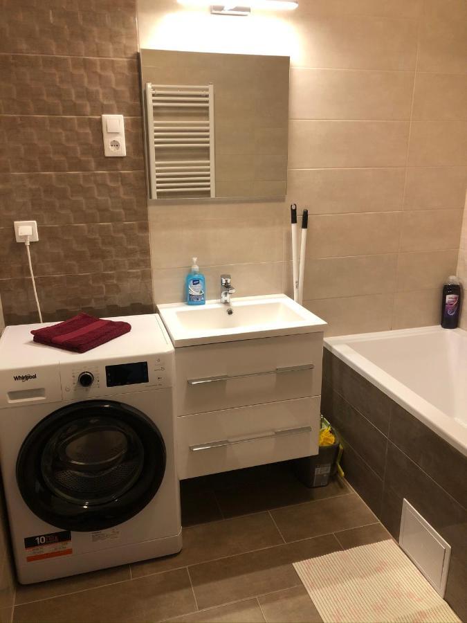 Diamond Apartman Debrecen Exterior foto